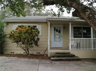 1106 N Florida Ave, Tarpon Springs, FL 34689