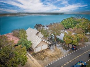 2874 Colleen Dr, Canyon Lake, TX 78133