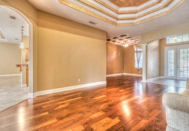 4213 Mayfair Ln — Photo 6