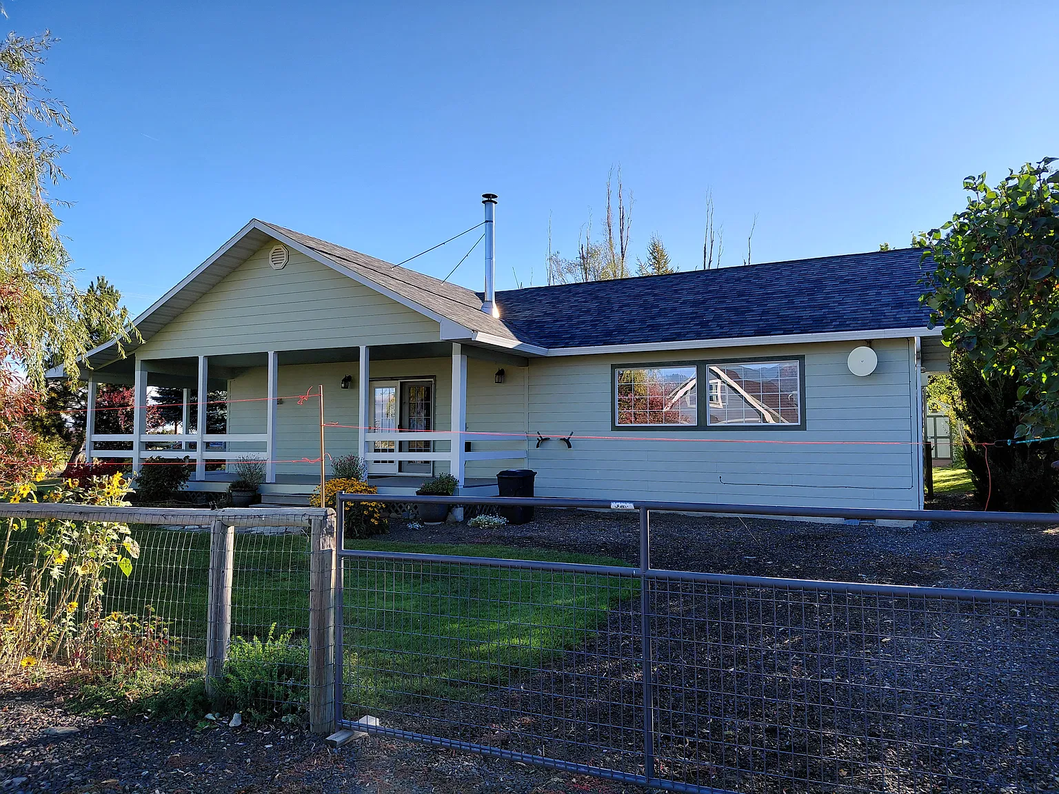 3 bed, 1769 sqft, $2,300 — Photo 4