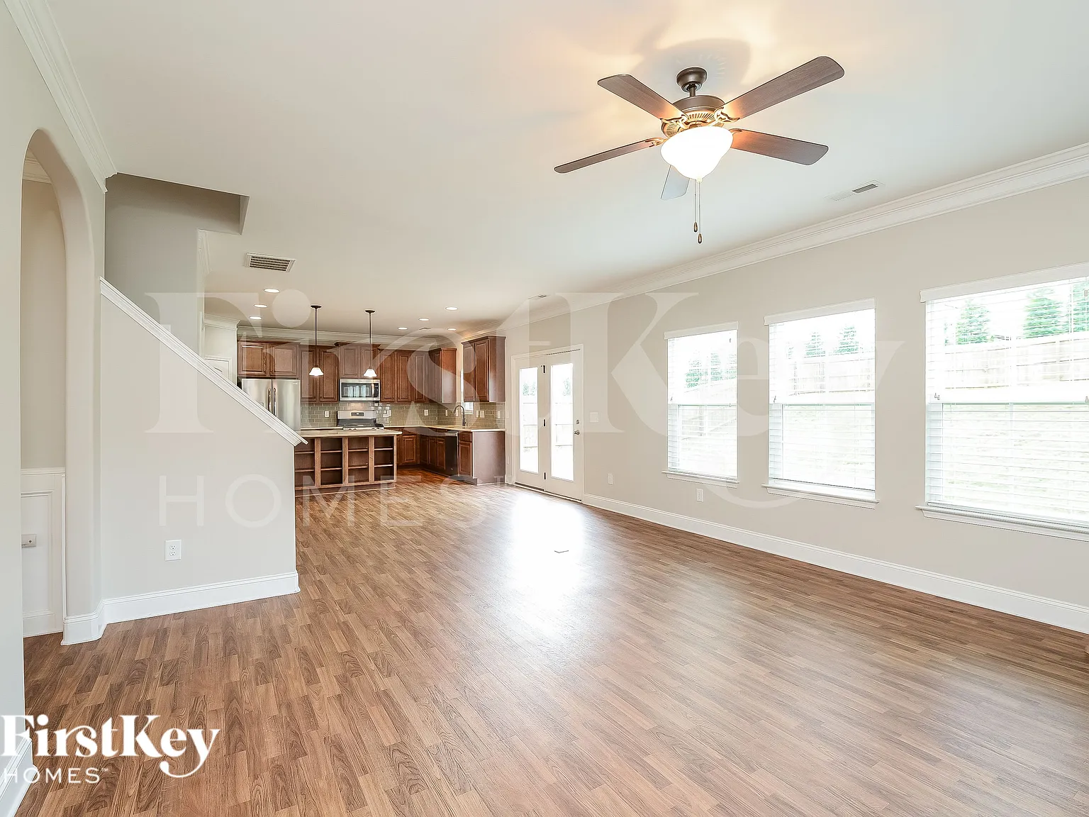 4 bed, 2.5 bath, 2646 sqft, $2,800 — Photo 4