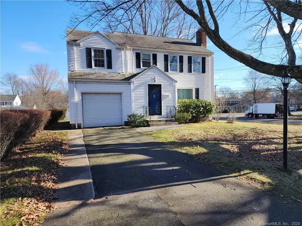 4 Bramley Road, West Hartford, CT 06110