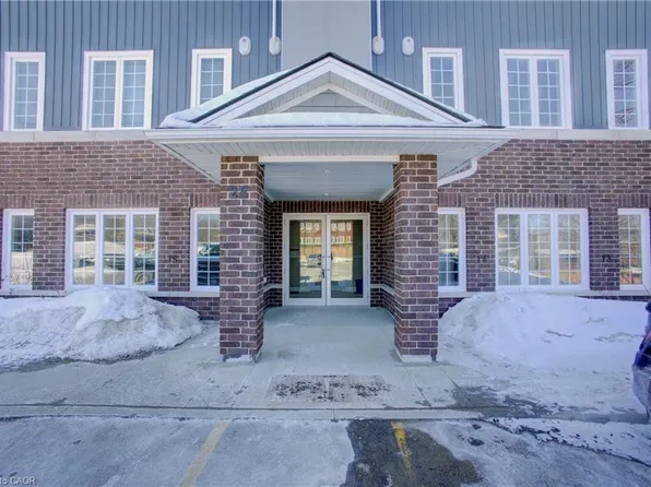 25 Murray Ct #1, Perth East, ON N0K 1M0