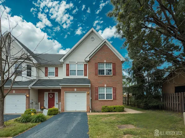 315 Birch Ct, New Brunswick, NJ 08901