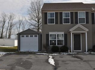 1530 Matthew Dr, York, PA 17404