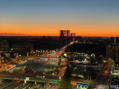 2077 Center Ave #PHB, Fort Lee, NJ, 07024
