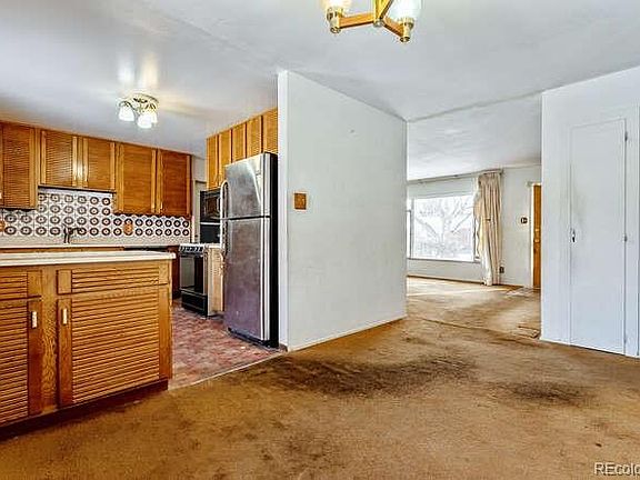 4th image of 3765 W Eastman Ave