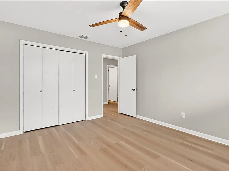 11613 Cripple Creek Dr — Photo 22