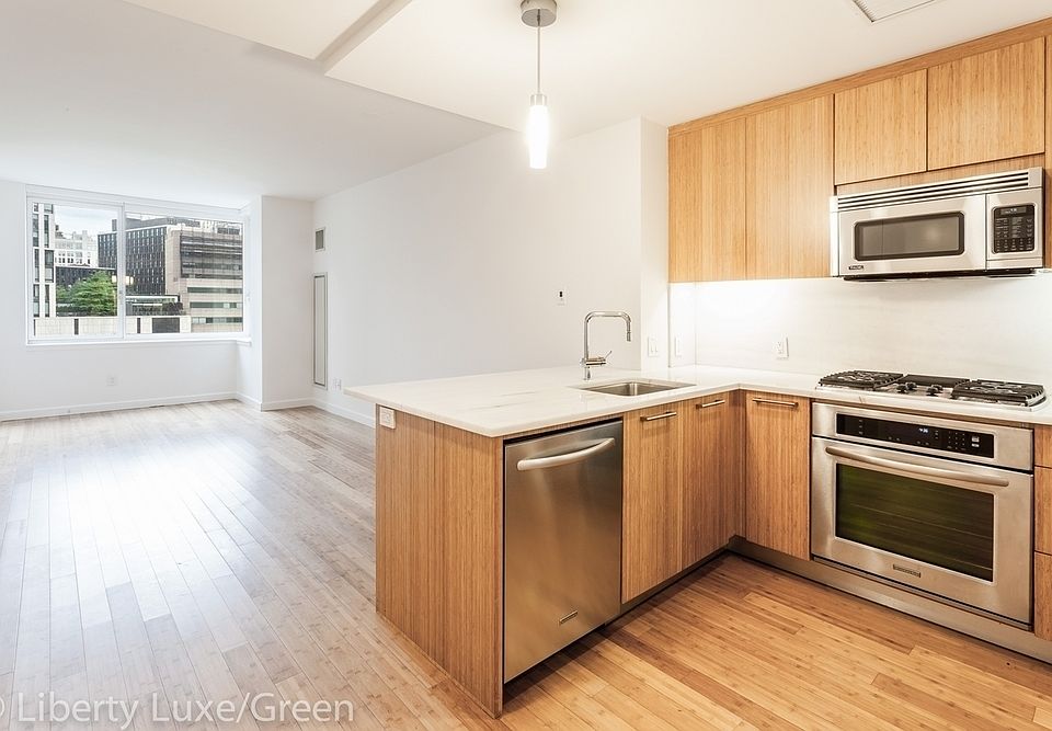 1st image of 300 N End Ave APT 5A
