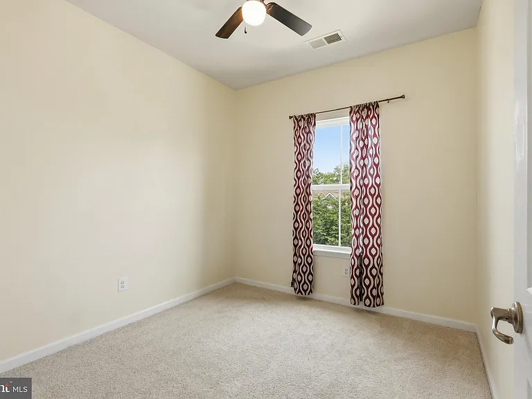 10739 Hinton Way — Photo 14