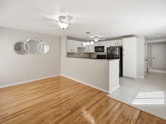 5th image of 84 Perkins Ct #84