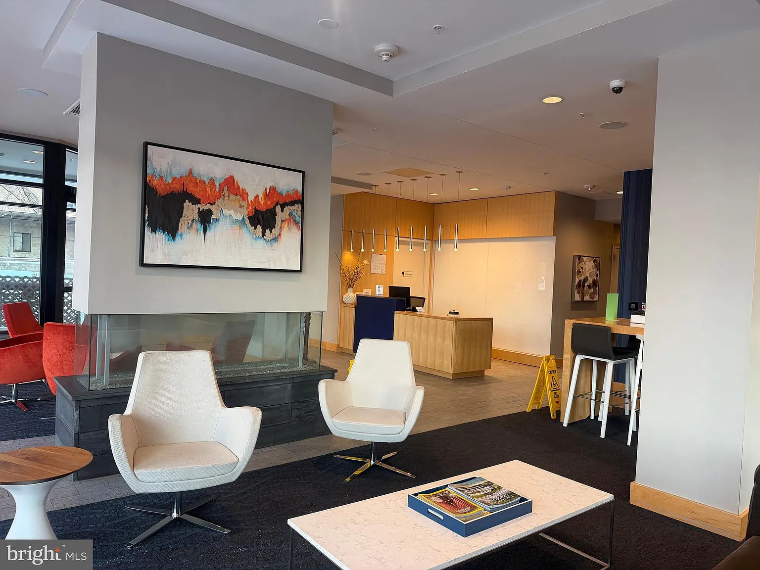 2 bed, 2.0 bath, 744 sqft, $2,000 — Photo 3