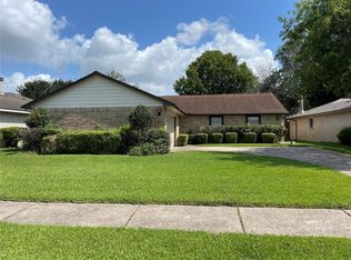 9839 Rocky Hollow Rd, La Porte, TX 77571