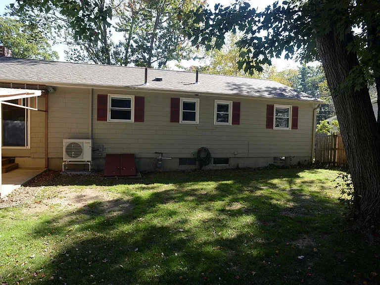 311 McKinley Rd — Photo 11