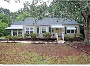 14 Ridgecrest Dr, Greenville, SC 29609