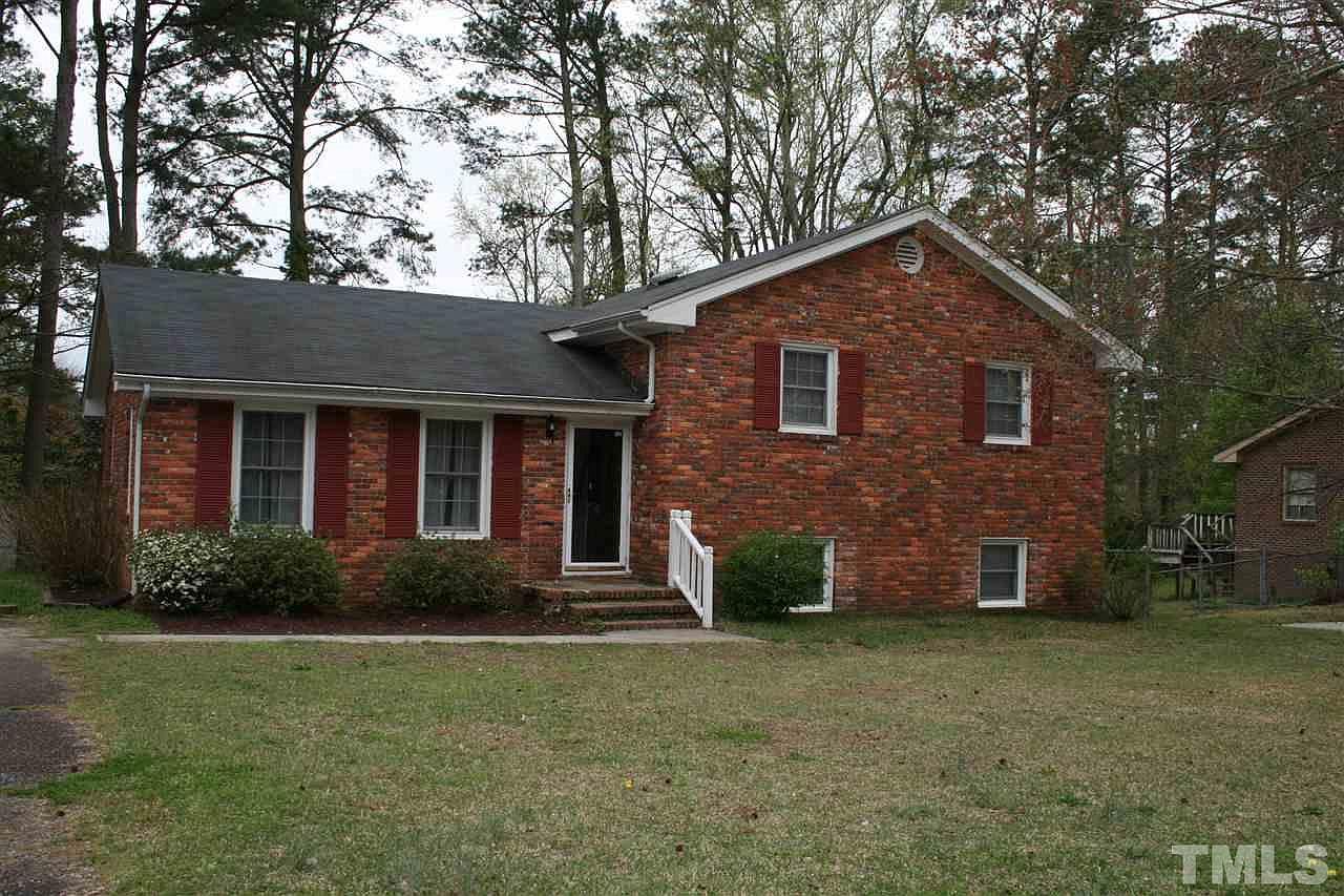 316 Whitehall Dr Rocky Mount Nc 27804 Zillow