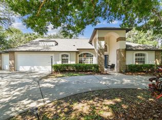 17904 Singing Wood Pl, Lutz, FL 33548