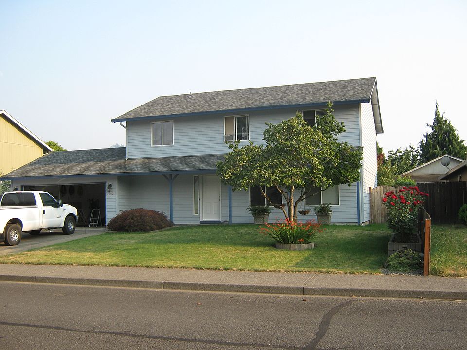 1st image of 2103 Salmon St