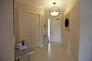 Home For Sale In Villagewalk