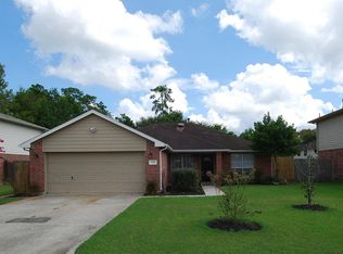 8206 Scarlet Tanager Dr, Humble, TX 77396