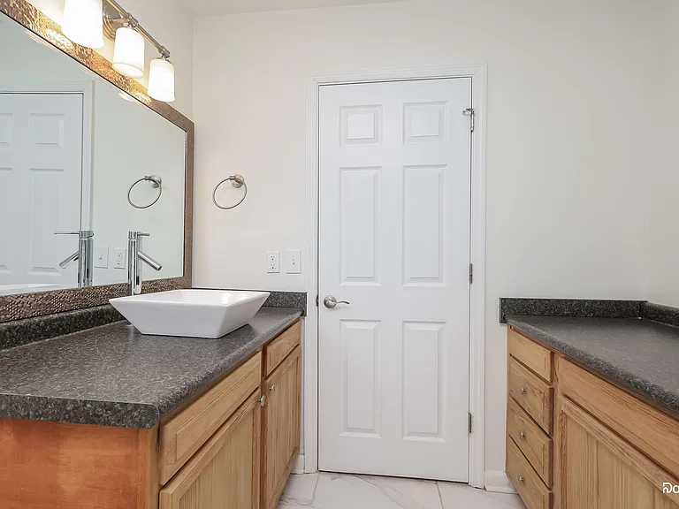 3106 Richmond Hill Dr — Photo 11