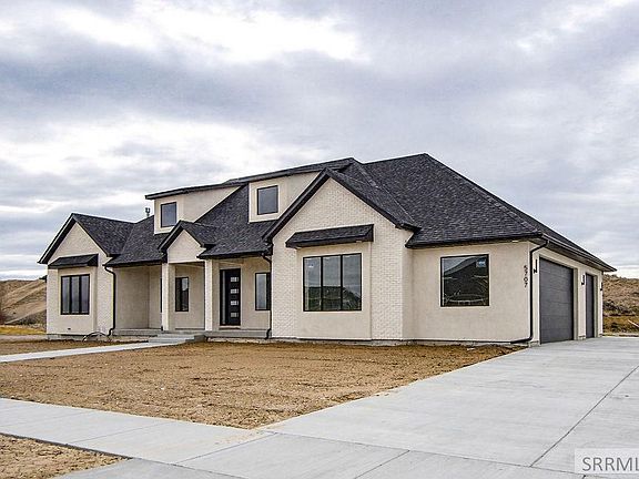 2nd image of 5707 Long Cove Dr