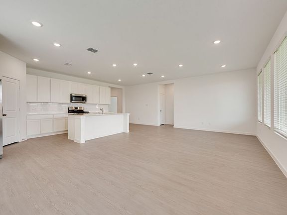 4th image of 3009 Dutch Rd