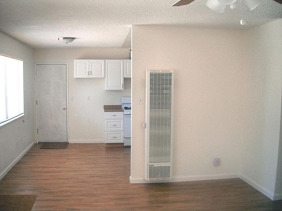 Living Room/Kitchen