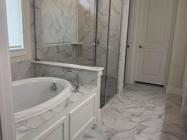 13389 Crestmoor Dr — Photo 20