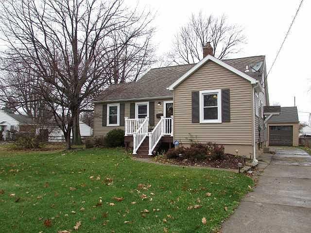 1st image of 428 Hillside Dr