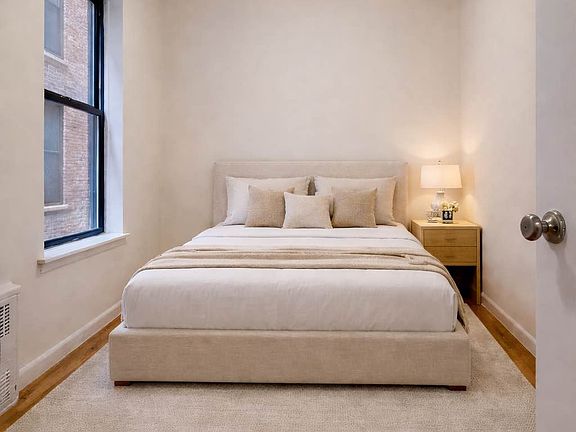 4th image of 410 E 74th St APT 4C