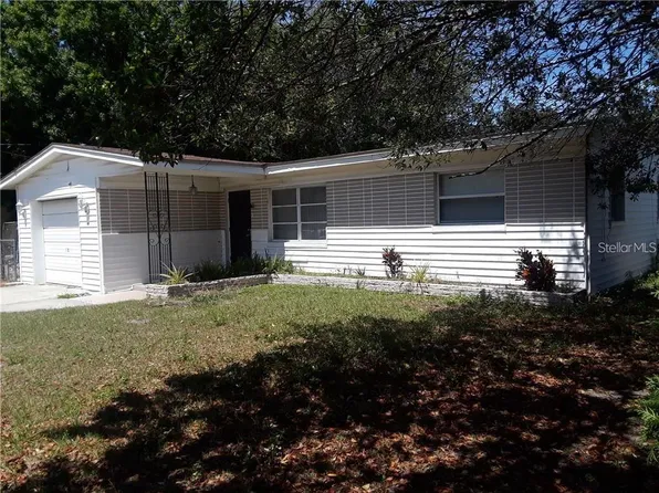 5437 Jaguar Ln, Holiday, FL 34690