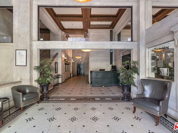 5th image of 108 W 2nd St APT 711