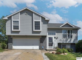 7910 Redick Ave, Omaha, NE 68122