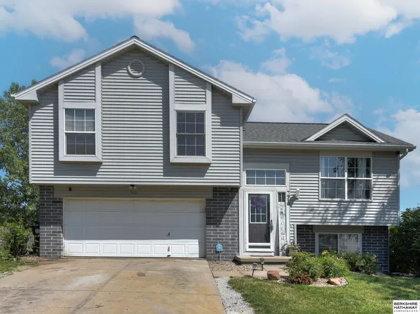 7910 Redick Ave, Omaha, NE 68122