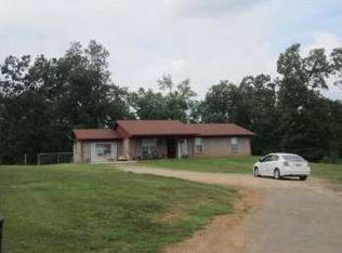 2693 E 2100th Rd, Hugo, OK 74743