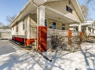 2321 S 11th St, Springfield, IL 62703