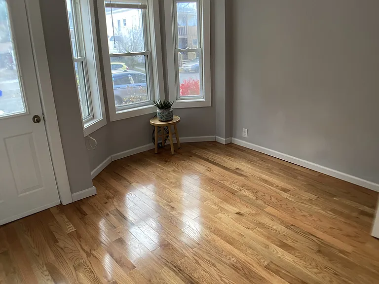 20 G St — Photo 8