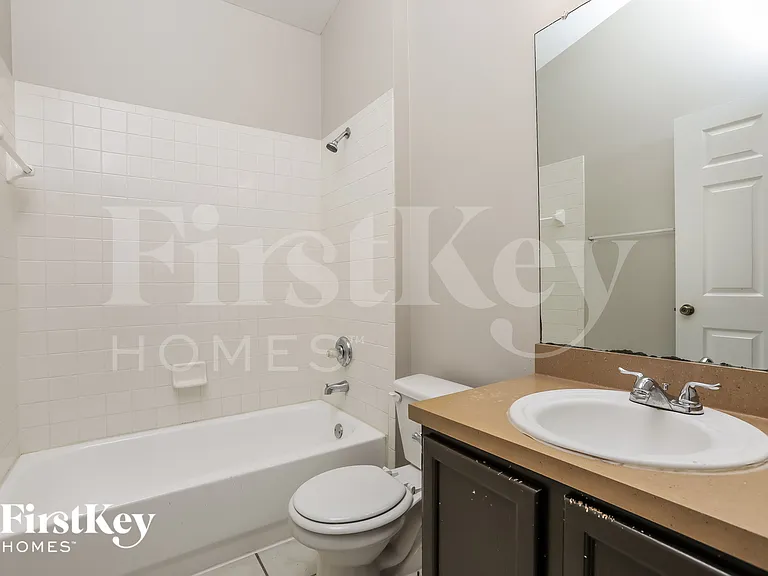 7466 Groveoak Dr — Photo 13