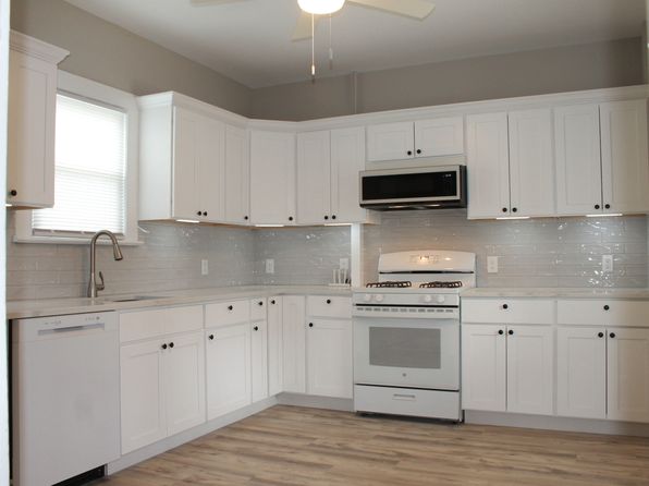 37 W Hanover Ave Floor 1