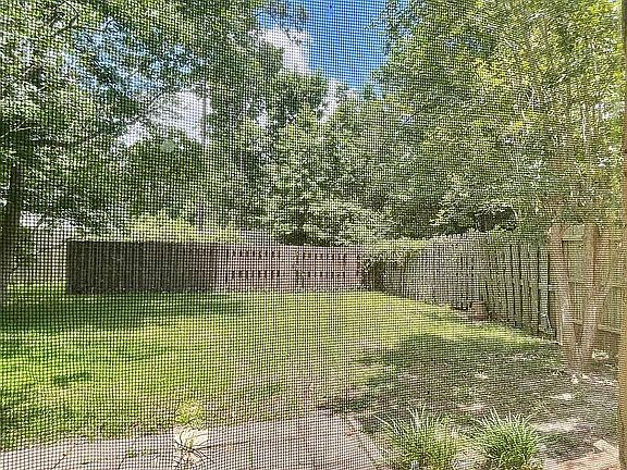 5th image of 8611 Deermoss Way E