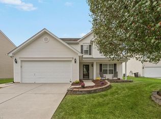 8 Forestglade Dr, Greensboro, NC 27406
