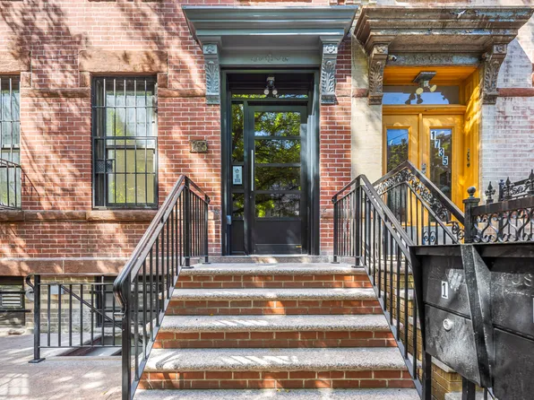 1733 Grove Street image 16 of 17