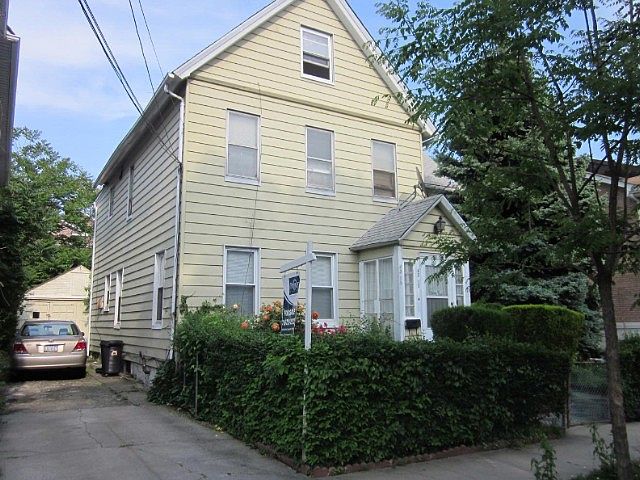 2nd image of 4215 214th Pl