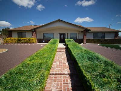 13875 Cronese Rd, Apple Valley, CA, 92307