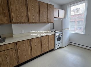 207 Salem St #4, Boston, MA 02113