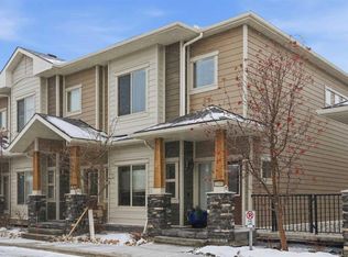 86 S Cougar Ridge Lndg SW, Calgary, AB T3H0X8