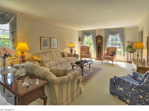 5th image of 4583 Parkedge Dr