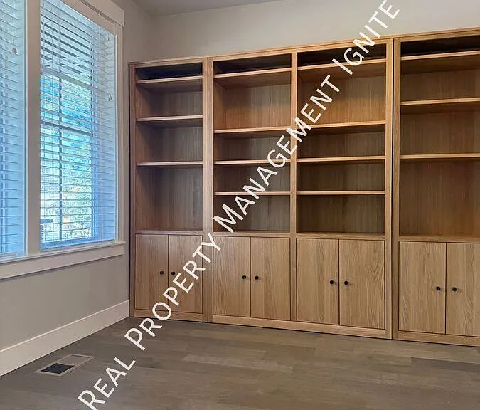 2242 NW Reserve Camp Ct — Photo 12