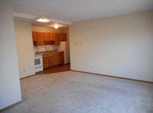 2219 SW Fairlawn Rd #4, Topeka, KS 66614